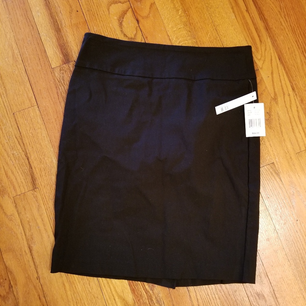 Brand new black pencil skirt